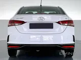 RENT HYUNDAI ACCENT 